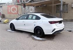 كيا سيراتو